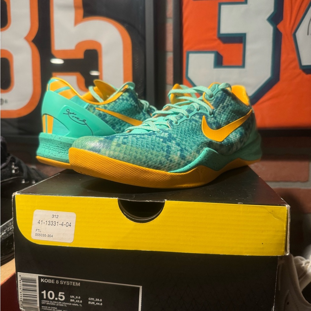Nike Kobe 8 System Green Glow